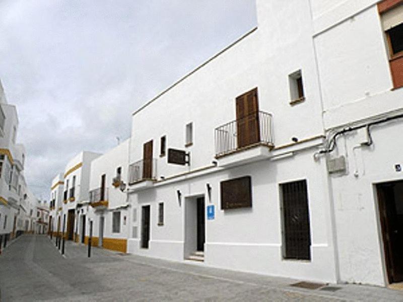 Hostal Extramuros كونيل ذي لا فرونتيرا المظهر الخارجي الصورة