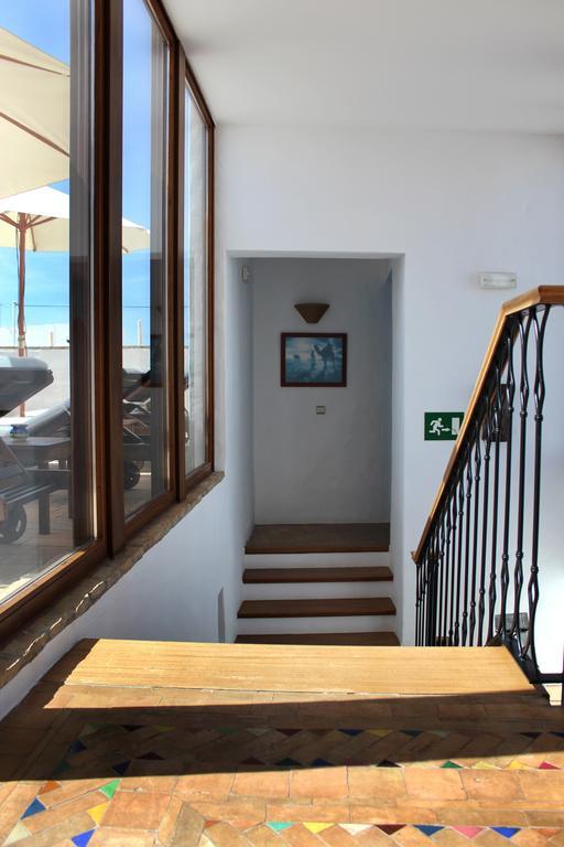 Hostal Extramuros كونيل ذي لا فرونتيرا المظهر الخارجي الصورة