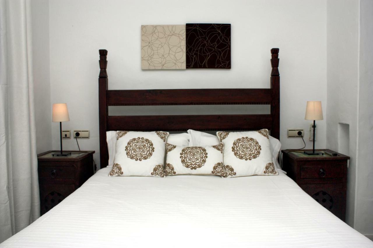 Hostal Extramuros كونيل ذي لا فرونتيرا المظهر الخارجي الصورة